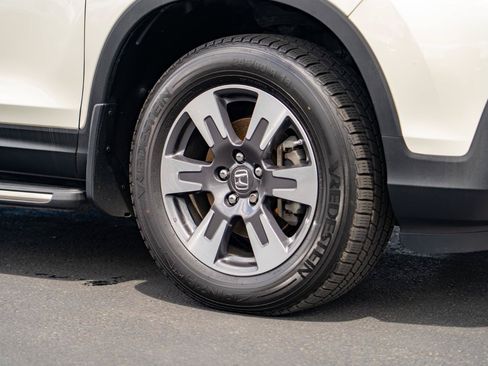 Used 2019 Honda Ridgeline RTL-E image 32