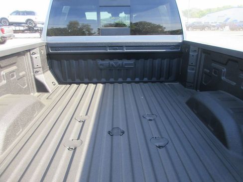New 2026 GMC Sierra 3500 Denali w/ Denali Reserve Package AWD/4WD image 6
