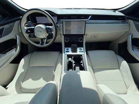 Used 2025 Jaguar F-PACE R-Dynamic S AWD/4WD image 12
