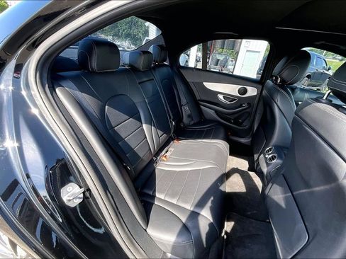 Used 2019 Mercedes-Benz C 300 Sedan w/ Premium Package image 27