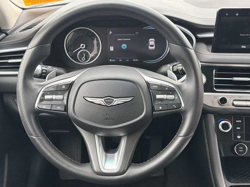 Used 2026 Genesis G70 2.5T RWD image 13