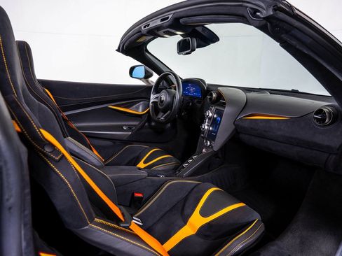 Used 2020 McLaren 720S Performance image 20
