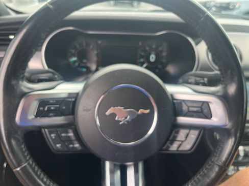 Used 2018 Ford Mustang Premium w/ Equipment Group 201A RWD image 22