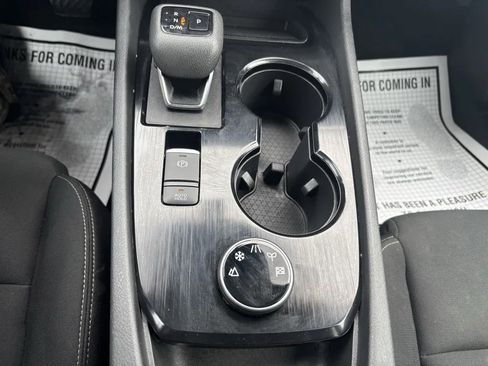 Used 2024 Nissan Rogue S image 16