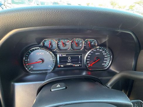 Used 2015 Chevrolet Silverado 2500 LT w/ LT Convenience Package image 9