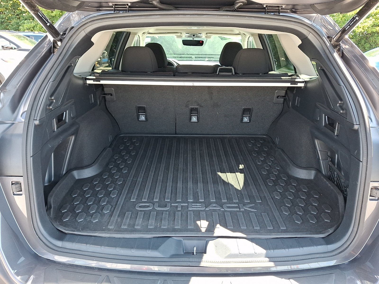 Used 2020 Subaru Outback Premium w/ Popular Package #1 AWD/4WD image 28