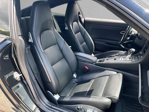 Used 2018 Porsche 911 Carrera S RWD image 9