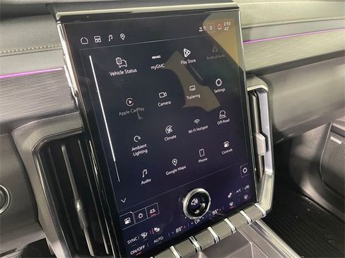 Used 2026 GMC Acadia AT4 w/ LPO, All-Weather Package image 7