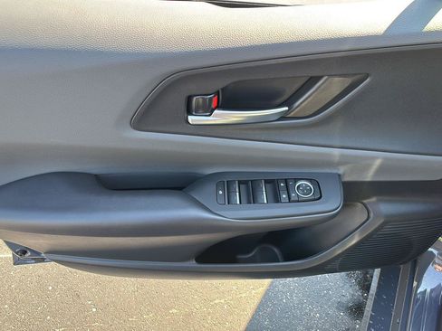 Used 2025 Toyota Prius XLE AWD/4WD image 24