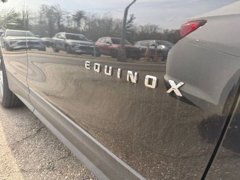 Used 2024 Chevrolet Equinox LT AWD/4WD image 6