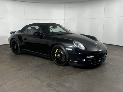 Used 2012 Porsche 911 Turbo S image 9