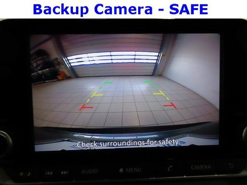 Used 2023 Nissan Rogue S image 5