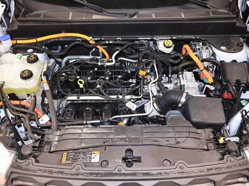 Certified 2023 Ford Maverick XLT image 36