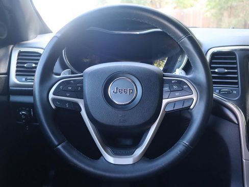 Used 2014 Jeep Grand Cherokee Laredo w/ Quick Order Package 23E AWD/4WD image 18