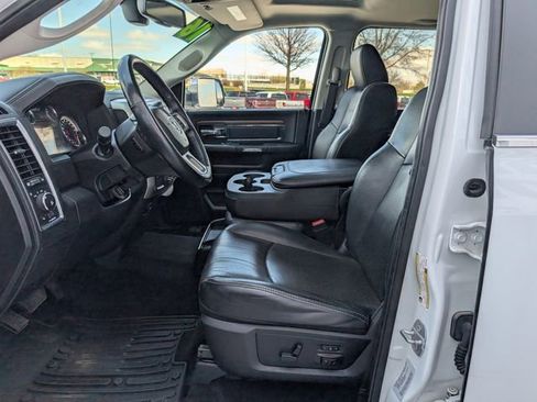 Used 2016 RAM 2500 Laramie image 2