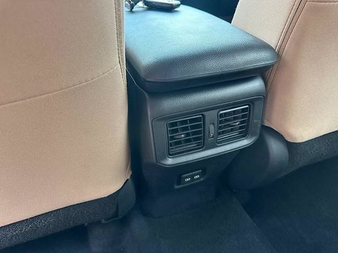 Certified 2025 Toyota RAV4 XLE AWD/4WD image 21
