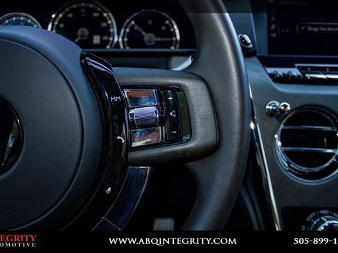 Used 2022 Rolls-Royce Cullinan w/ Dynamic Package image 31