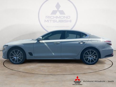 Used 2025 Genesis G70 2.5T AWD/4WD image 6