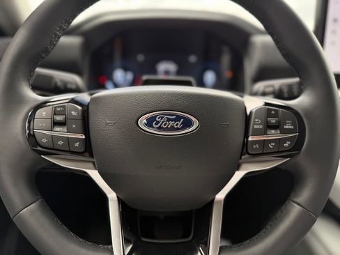 New 2026 Ford Explorer Platinum AWD/4WD image 22