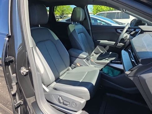Used 2024 Audi Q4 e-tron Premium Plus w/ Premium Plus AWD/4WD image 9