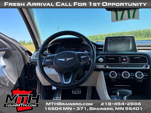Used 2019 Genesis G70 3.3T Advanced AWD/4WD image 12