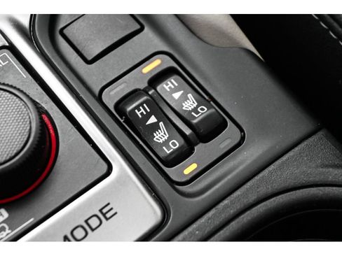 Used 2021 Subaru Forester Premium AWD/4WD image 45