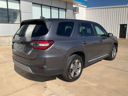 Used 2024 Honda Pilot EX-L image 39