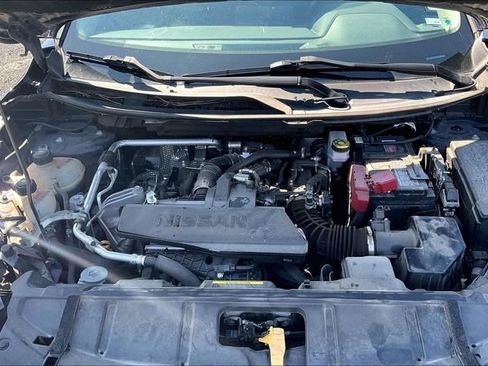 Used 2024 Nissan Rogue SV FWD image 29