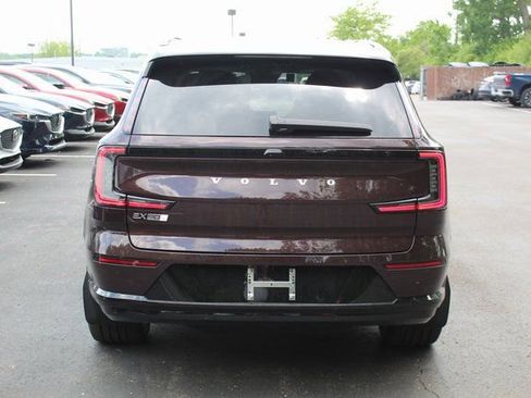 New 2025 Volvo EX90 Ultra image 4