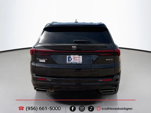 Used 2025 Buick Enclave Sport Touring w/ Power Package FWD image 7