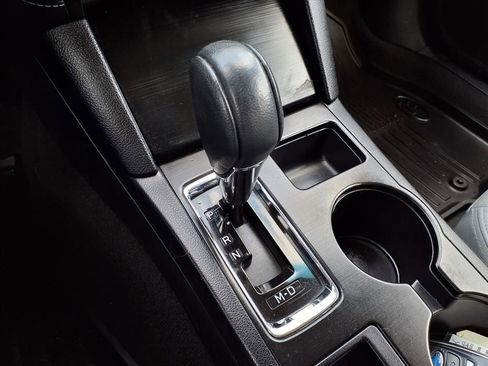 Used 2018 Subaru Outback 2.5i Limited image 11