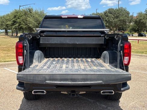 Used 2023 GMC Sierra 1500 Elevation w/ X31 Off-Road Package AWD/4WD image 7