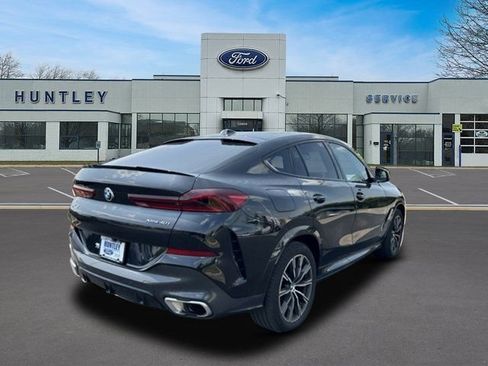 Used 2025 BMW X6 xDrive40i w/ Climate Comfort Package AWD/4WD image 4