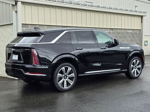 New 2025 Cadillac Escalade IQ Luxury 1 image 9