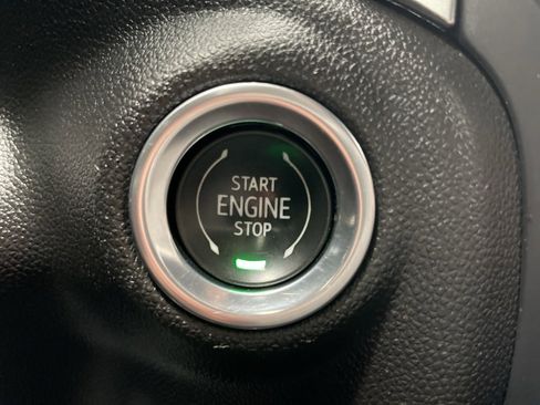 Used 2022 Chevrolet Silverado 1500 RST w/ Z71 Off-Road Package image 37