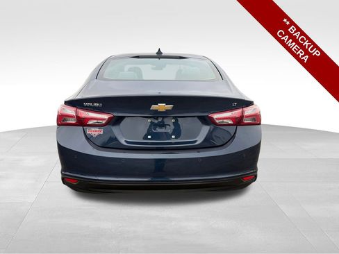 Used 2022 Chevrolet Malibu LT image 4