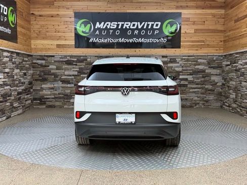 Used 2023 Volkswagen ID.4 Pro RWD image 9