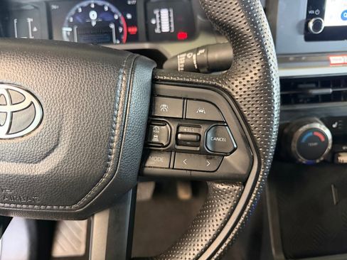 Used 2025 Toyota Tacoma SR5 image 19