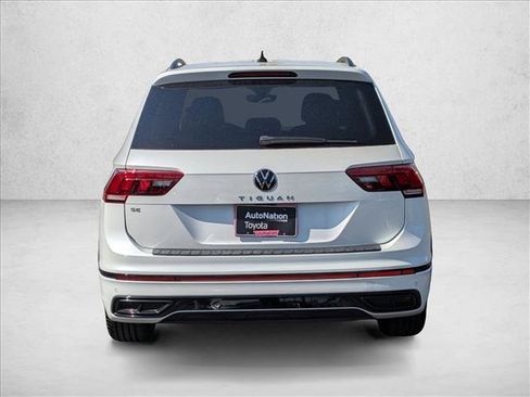 Used 2023 Volkswagen Tiguan SE R-Line FWD image 7