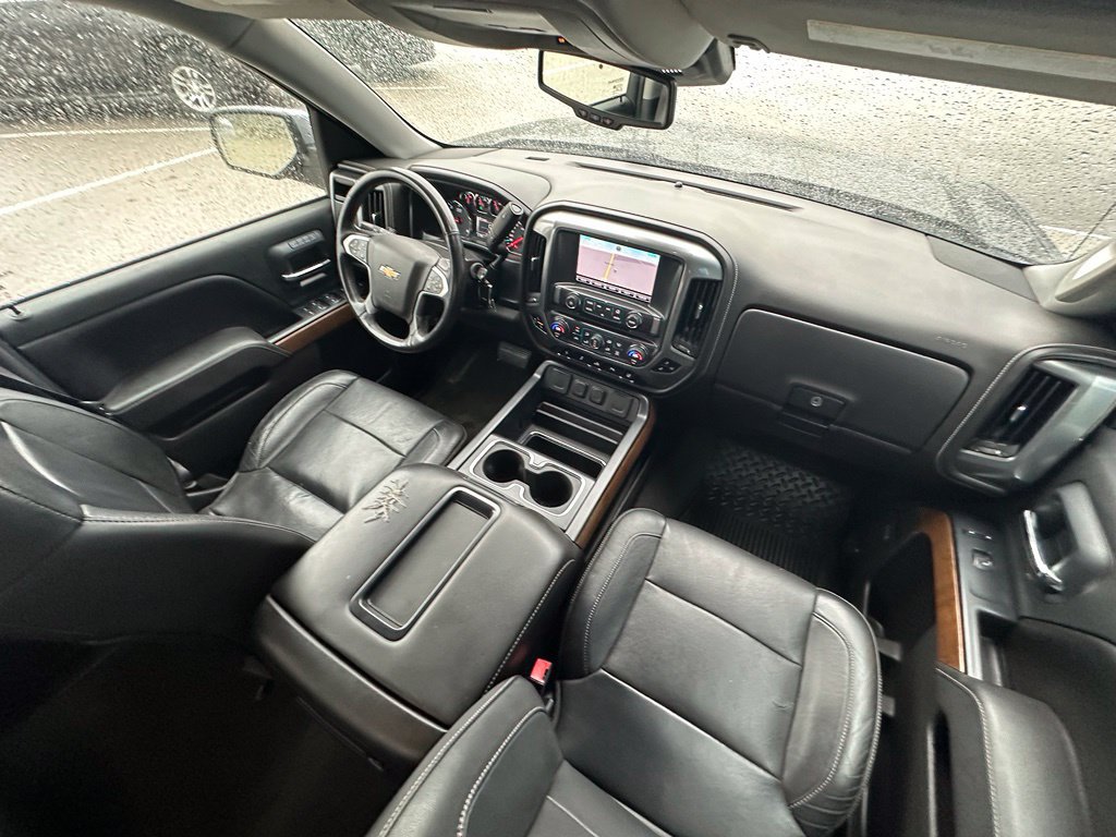 Used 2015 Chevrolet Silverado 1500 LTZ w/ Texas Edition, 1LZ Trim RWD image 11