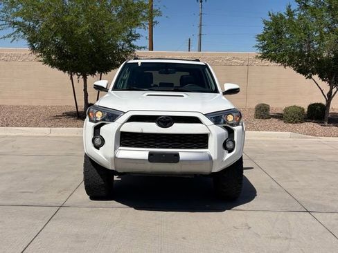 Used 2019 Toyota 4Runner TRD Off-Road Premium image 5