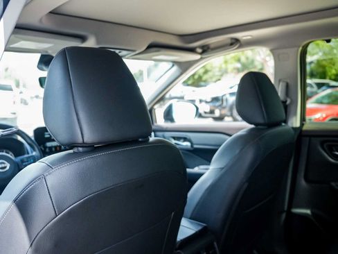Used 2023 Nissan Rogue SL w/ SL Premium Package FWD image 25