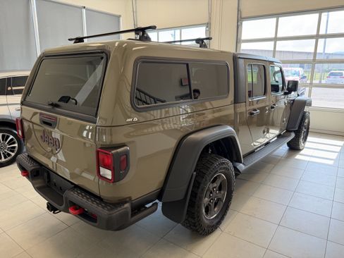 Used 2020 Jeep Gladiator Rubicon w/ Trailer Tow Package AWD/4WD image 4