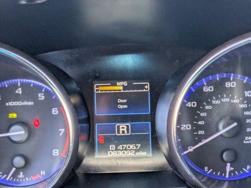 Used 2016 Subaru Outback 2.5i Limited AWD/4WD image 25