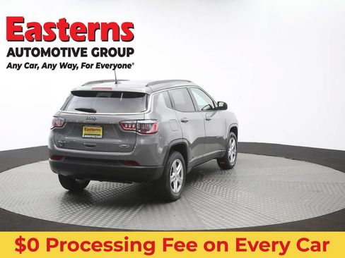 Used 2023 Jeep Compass Latitude w/ Sun and Sound Group AWD/4WD image 41