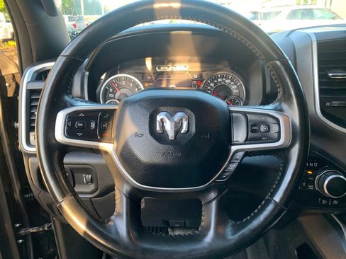 Used 2022 RAM 1500 Big Horn AWD/4WD image 22