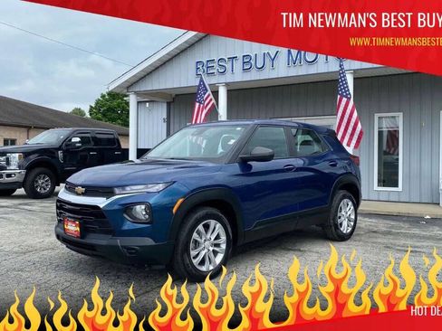 Used 2021 Chevrolet TrailBlazer LS image 1