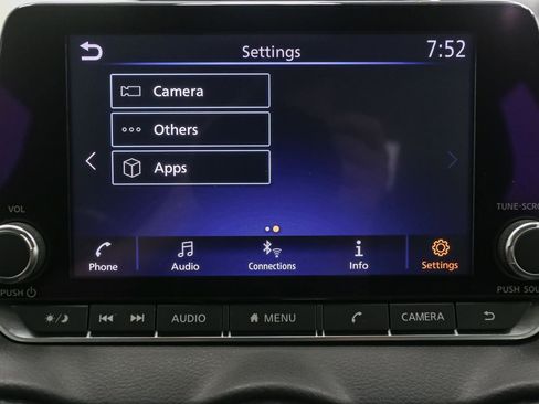 Used 2020 Nissan Sentra SR w/ Premium Package FWD image 28