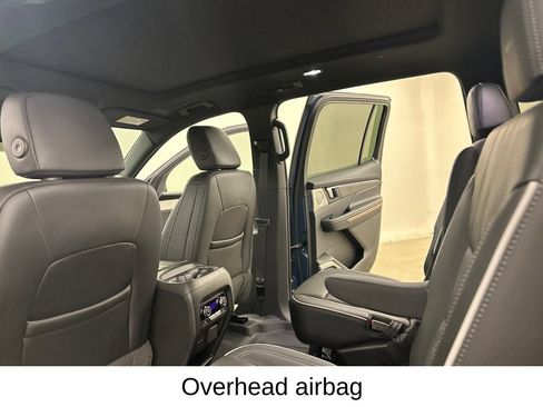 Used 2025 Buick Enclave Avenir w/ Super Cruise Package AWD/4WD image 33