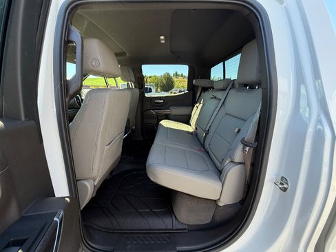 Used 2019 Chevrolet Silverado 1500 LTZ w/ LTZ Plus Package AWD/4WD image 3